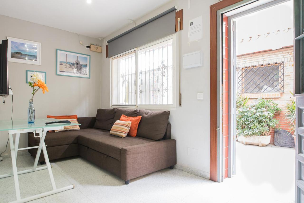 Malagaonbeach 1 - Two Bedrooms - Up To 3 People - 10 Meters Beach Екстер'єр фото