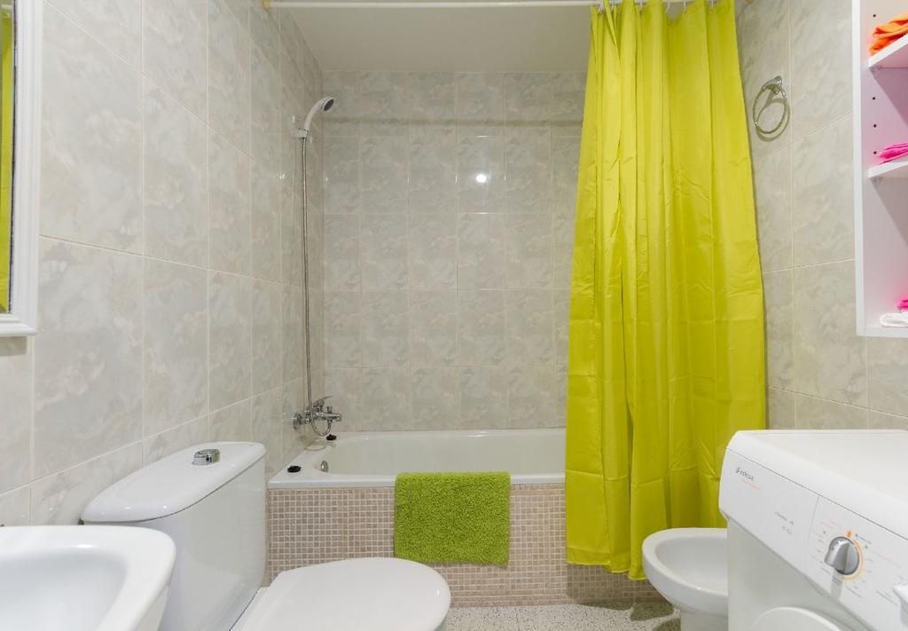 Malagaonbeach 1 - Two Bedrooms - Up To 3 People - 10 Meters Beach Номер фото